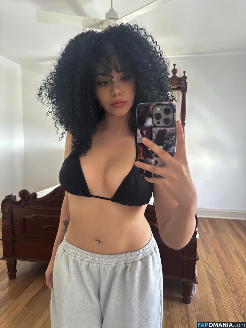 Victoria Vonne / pixieonyxx Çıplak OnlyFans  Sızdırılmış Fotoğraf #4
