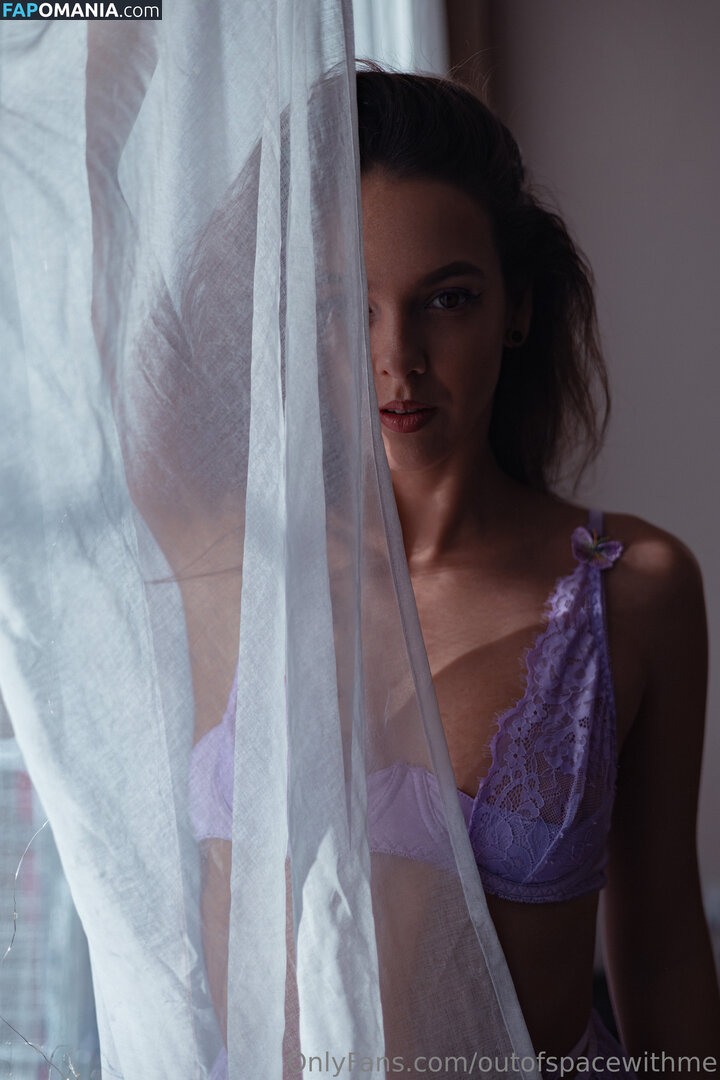 Vikioutofspace Çıplak OnlyFans  Sızdırılmış Fotoğraf #15