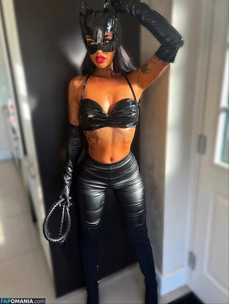 Vikki Blendell Çıplak OnlyFans  Sızdırılmış Fotoğraf #2