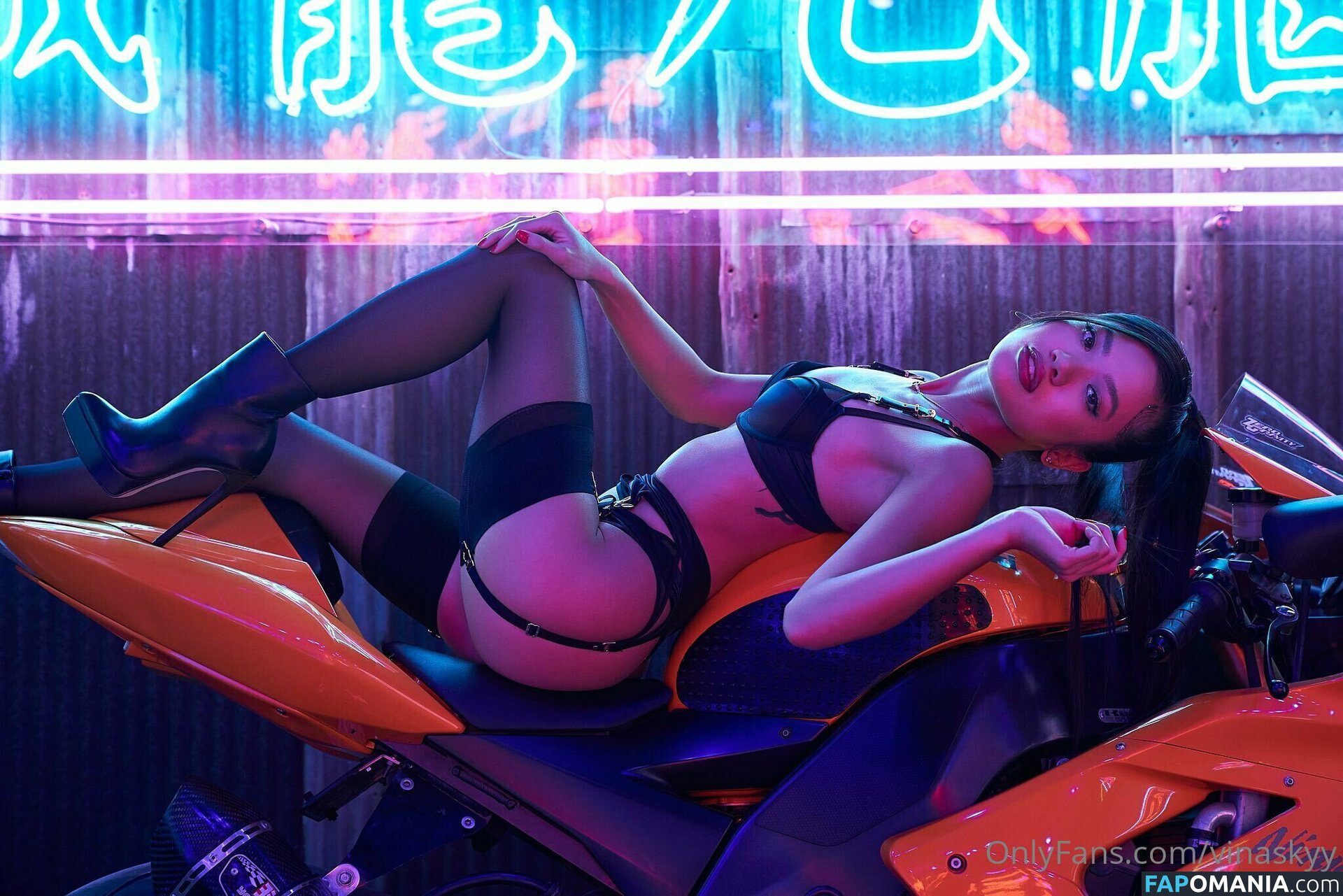 vinabambina / vinaskyy Çıplak OnlyFans  Sızdırılmış Fotoğraf #144