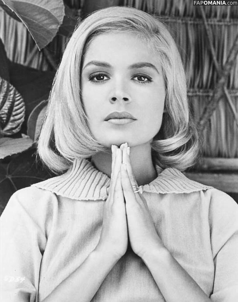 Vintage Sexy Celebs Çıplak OnlyFans  Sızdırılmış Fotoğraf #25