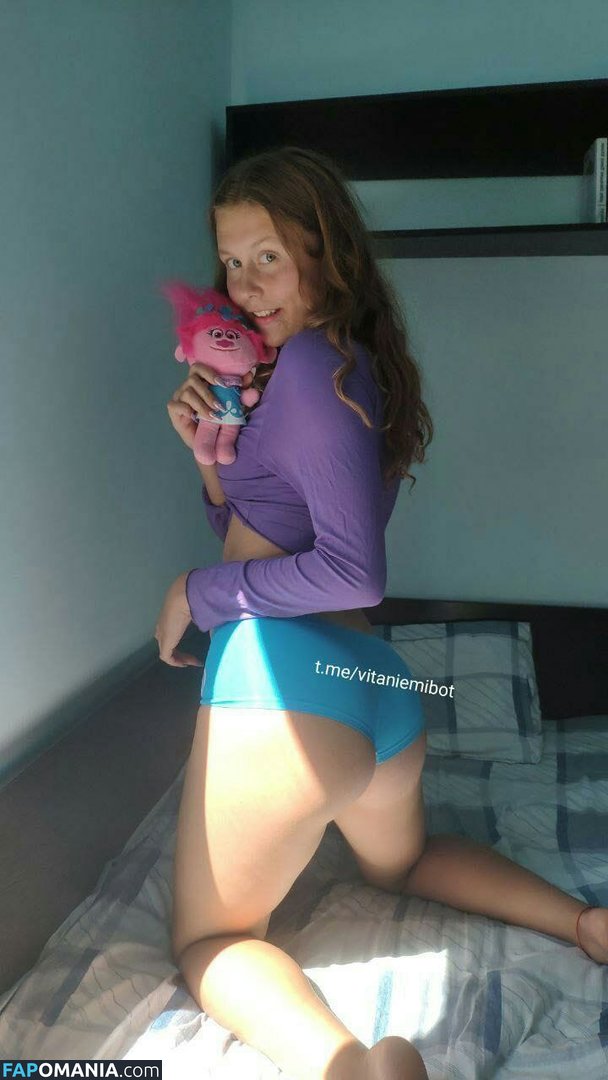 _vitaniemi01 / bloom.xvi / nayane_vitali01 / vitaniemi Çıplak OnlyFans  Sızdırılmış Fotoğraf #78