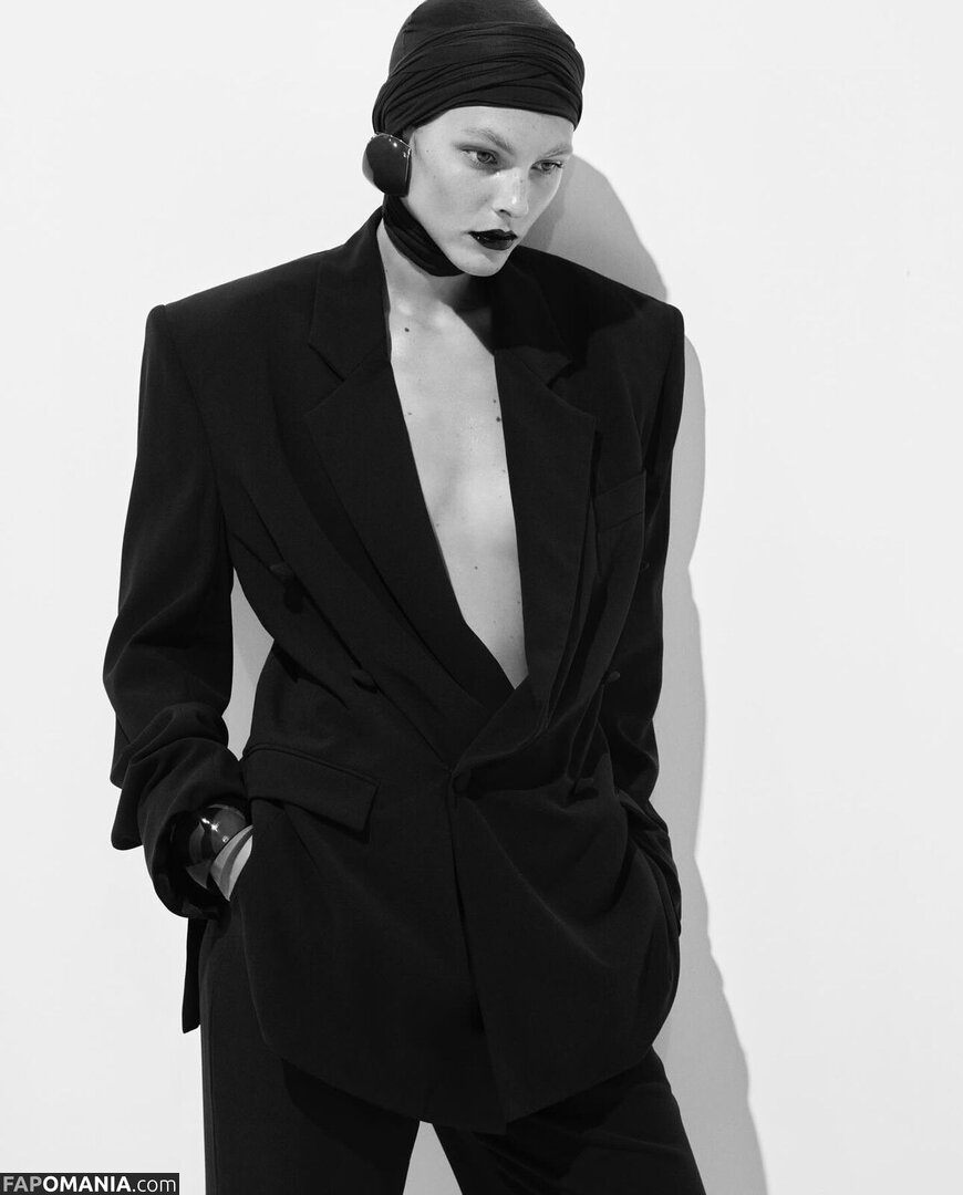 Vittoria Ceretti / vittoria Çıplak OnlyFans  Sızdırılmış Fotoğraf #2