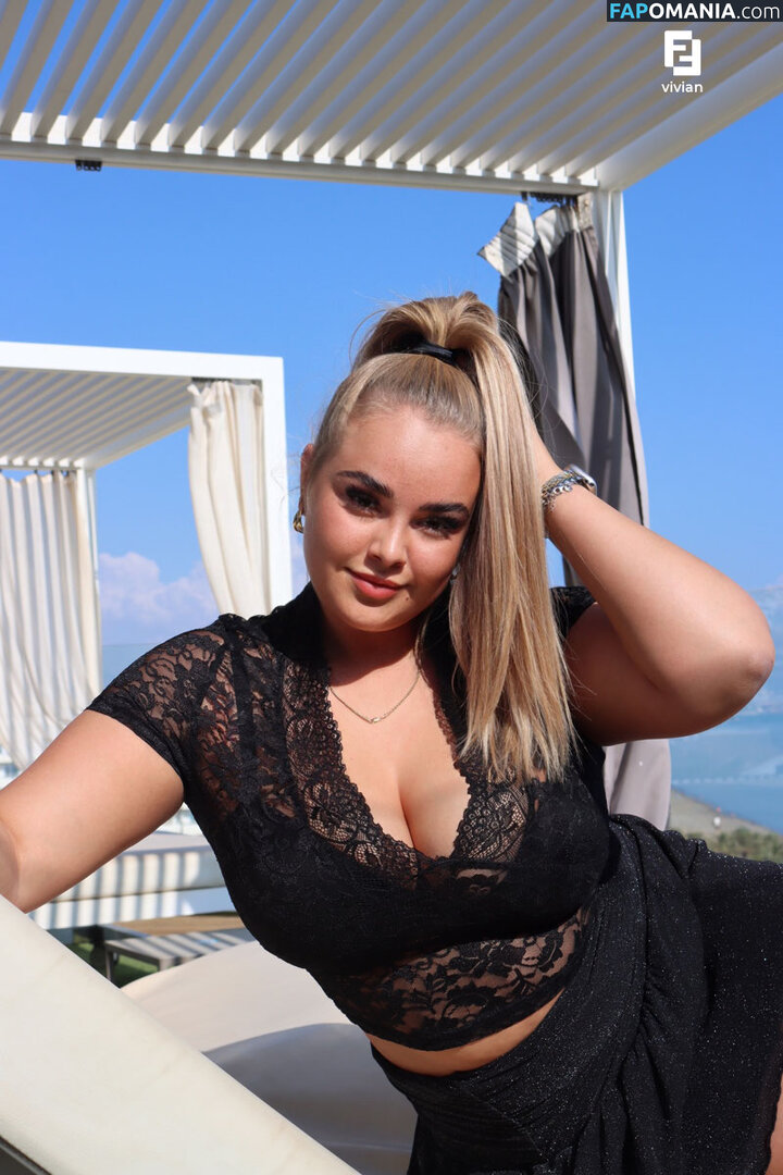 Vivian Bron / Vivianlilanebron / vivianlilianebron Çıplak OnlyFans  Sızdırılmış Fotoğraf #11