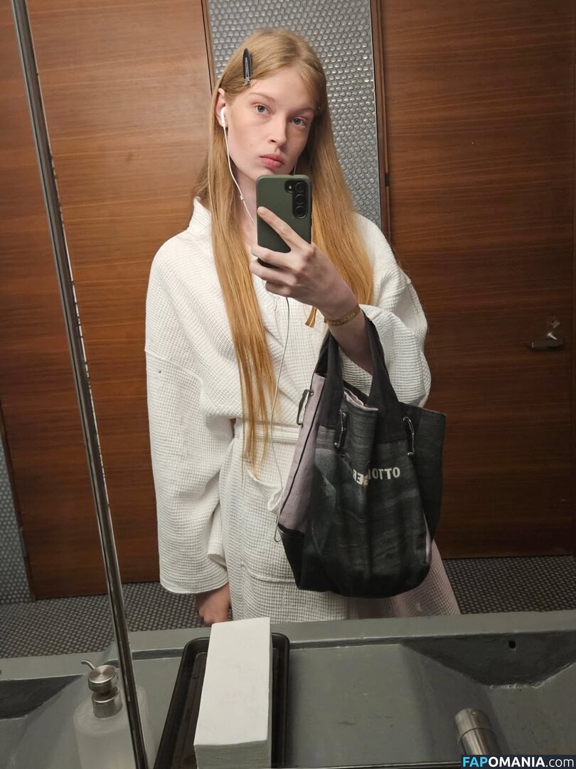 Vivian Jenna Wilson / vivllainous Çıplak OnlyFans  Sızdırılmış Fotoğraf #3