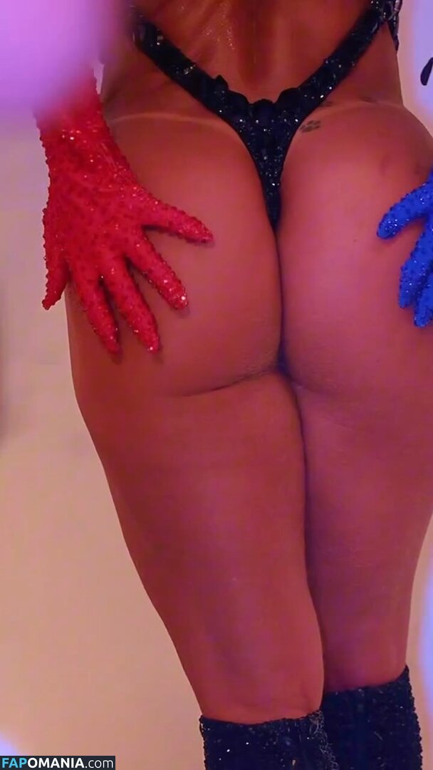 Viviane Araujo / araujovivianne Çıplak OnlyFans  Sızdırılmış Fotoğraf #89