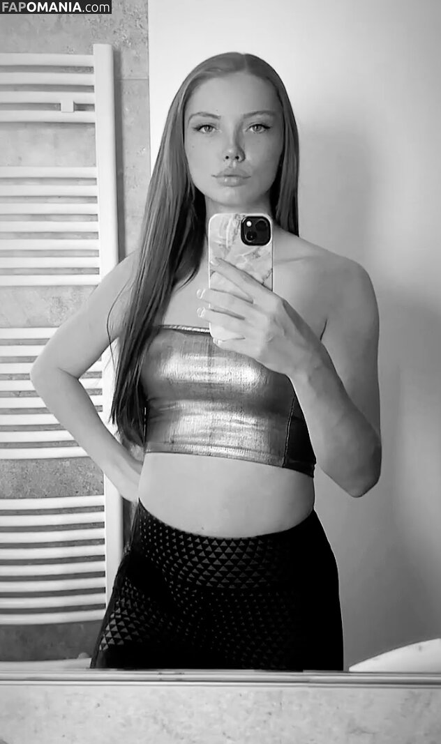 viviansch6 / Vivian Schulz Çıplak OnlyFans  Sızdırılmış Fotoğraf #3