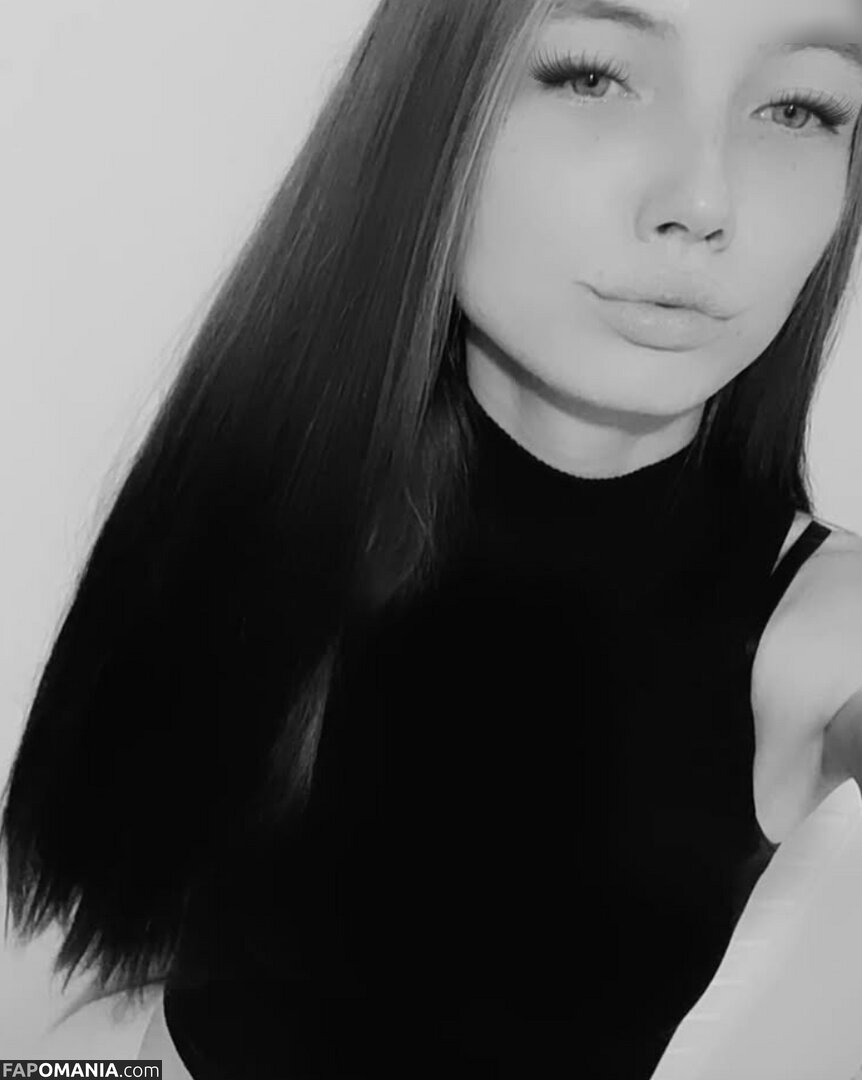 viviansch6 / Vivian Schulz Çıplak OnlyFans  Sızdırılmış Fotoğraf #6