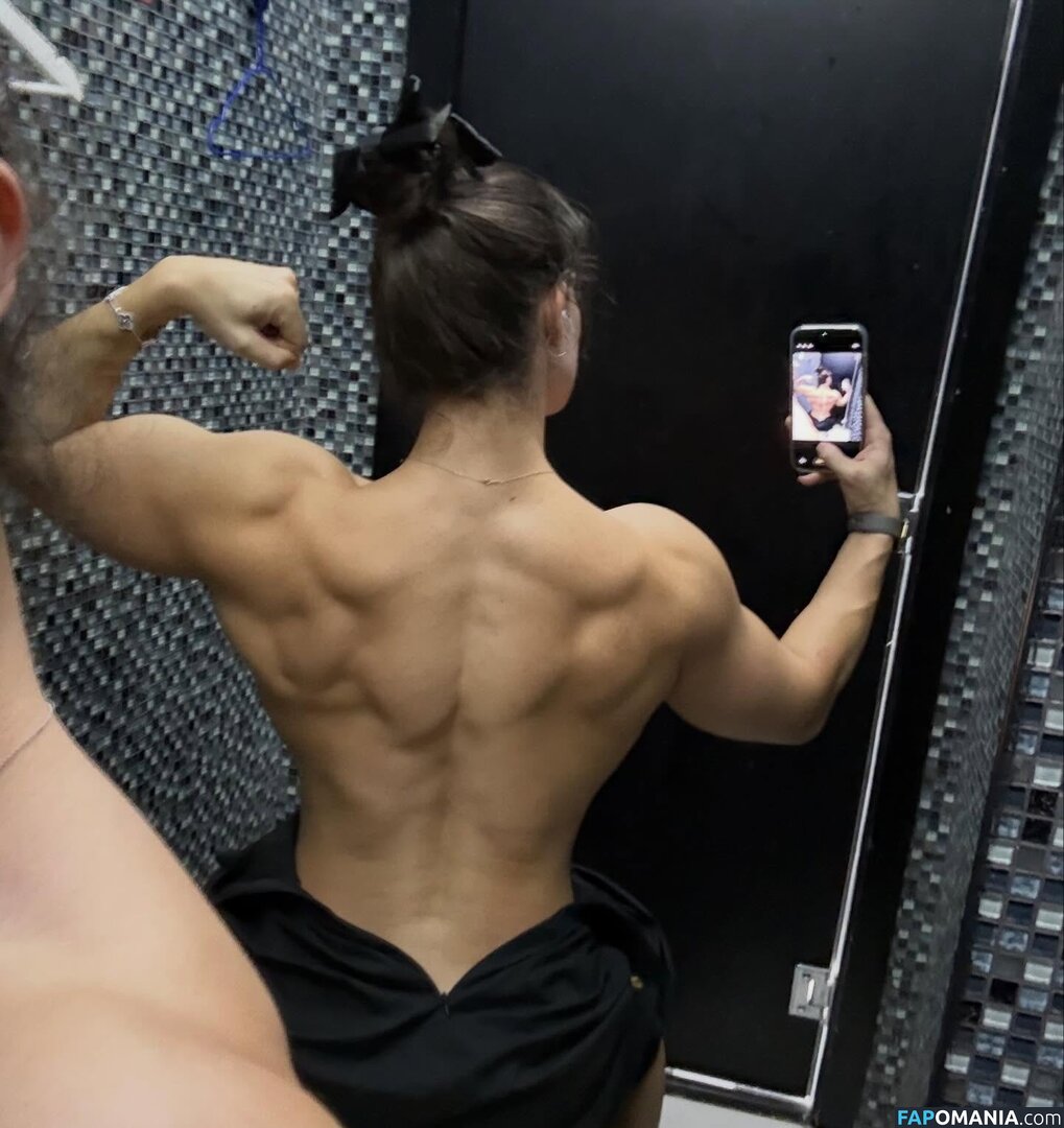 vladigalagan Çıplak OnlyFans  Sızdırılmış Fotoğraf #5