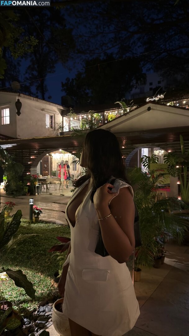 Vrinda Vinod / https: / vrinda__vinod Çıplak OnlyFans  Sızdırılmış Fotoğraf #10