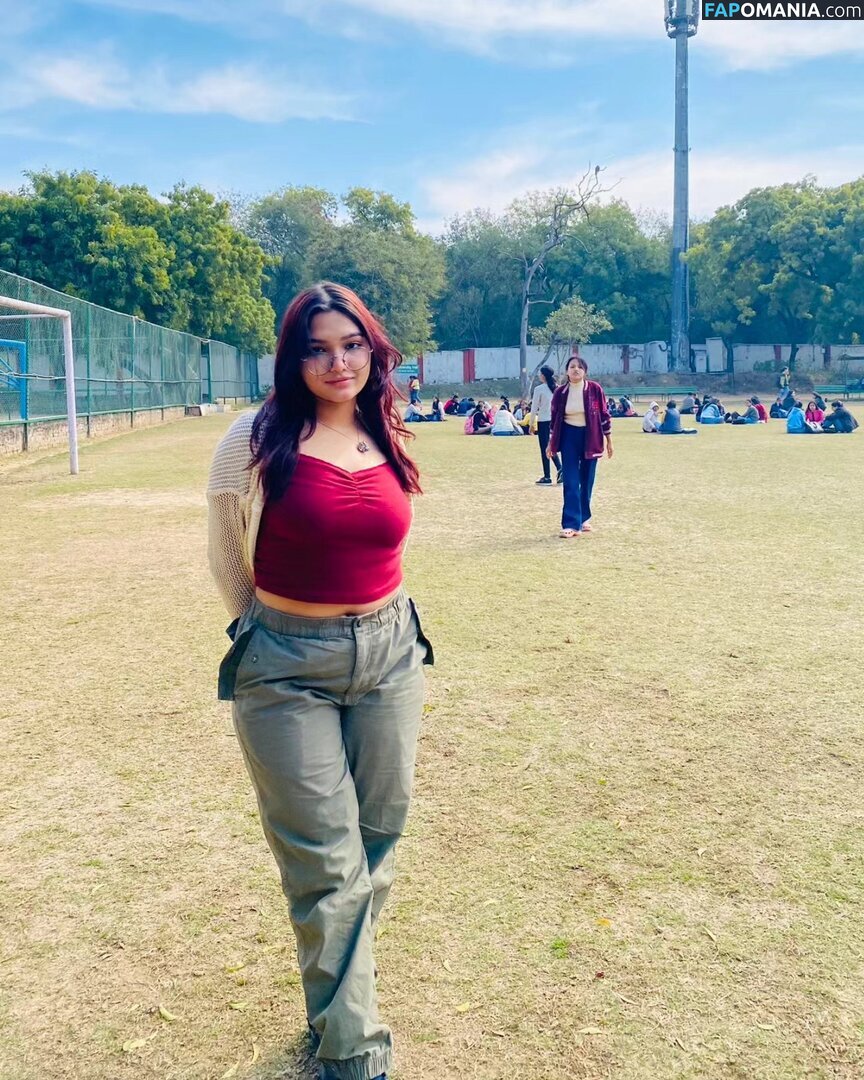 vr / vrindardddd_ Çıplak OnlyFans  Sızdırılmış Fotoğraf #2