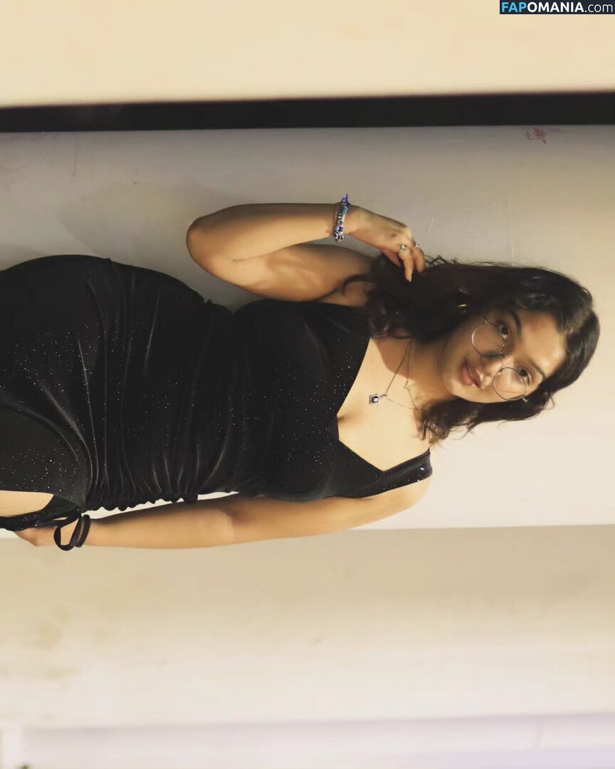 vr / vrindardddd_ Çıplak OnlyFans  Sızdırılmış Fotoğraf #9