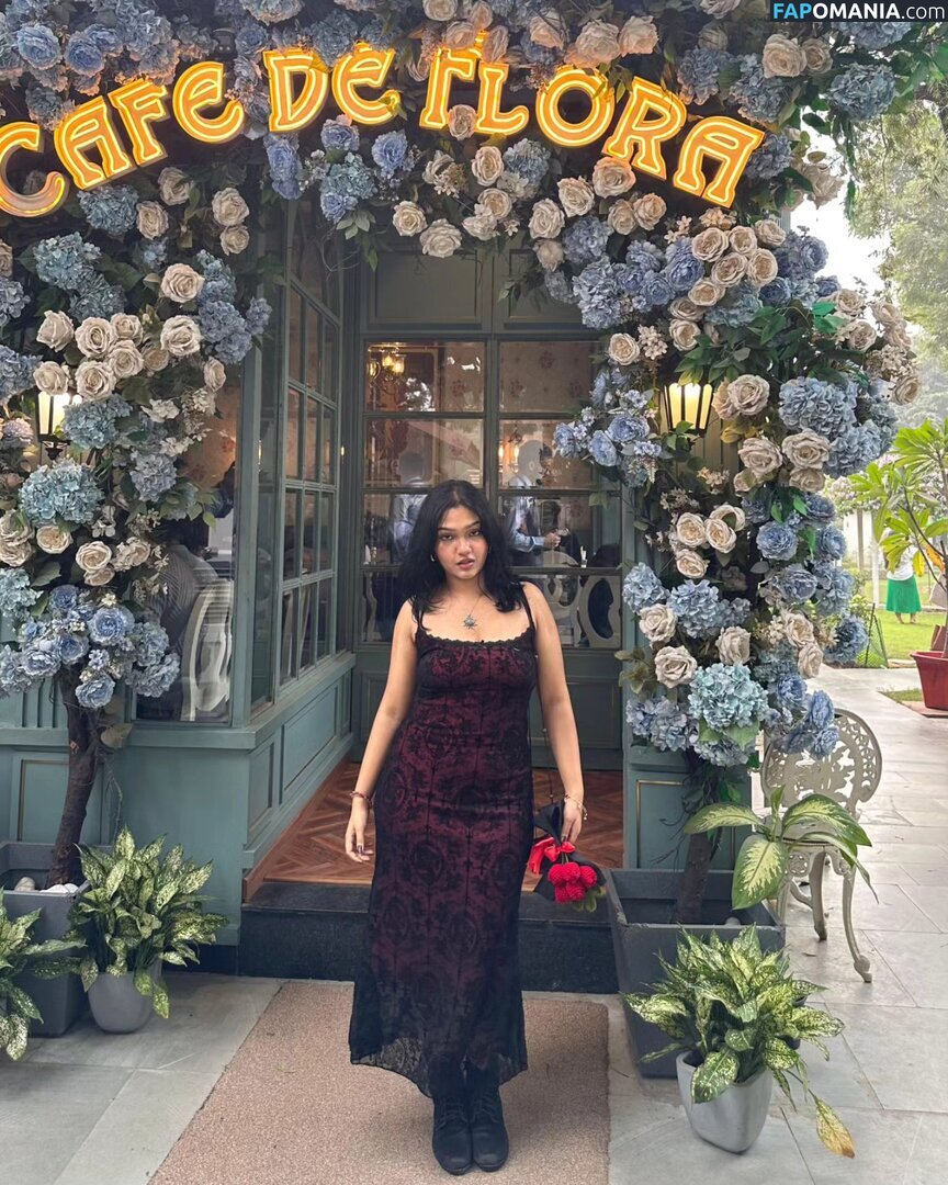 vr / vrindardddd_ Çıplak OnlyFans  Sızdırılmış Fotoğraf #11