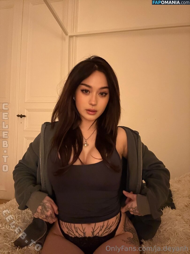 Vylerria / itsjadeyanh / ja.dey / ja.deyanh / vy_beby Çıplak OnlyFans  Sızdırılmış Fotoğraf #8