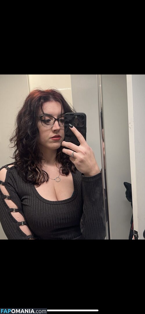 Wetsneakers / vstyle83 Çıplak OnlyFans  Sızdırılmış Fotoğraf #1