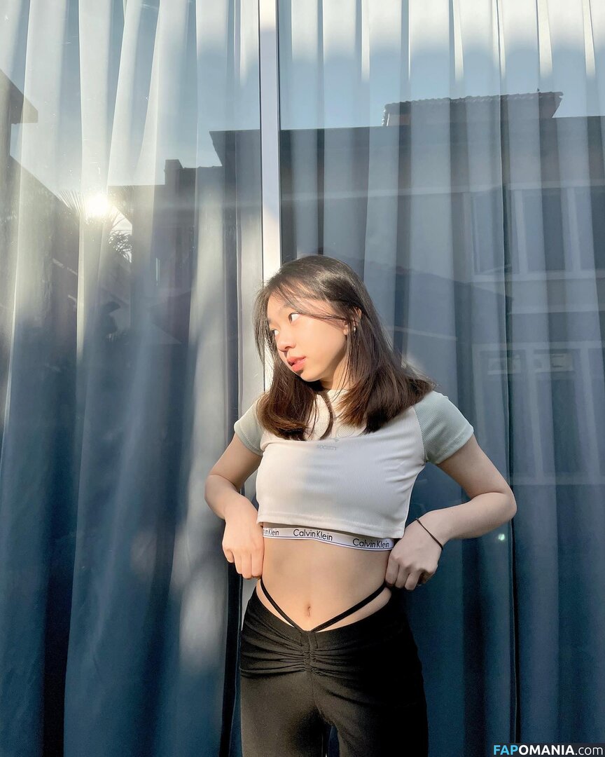 Clarise Ang / withclarise_ Çıplak OnlyFans  Sızdırılmış Fotoğraf #1