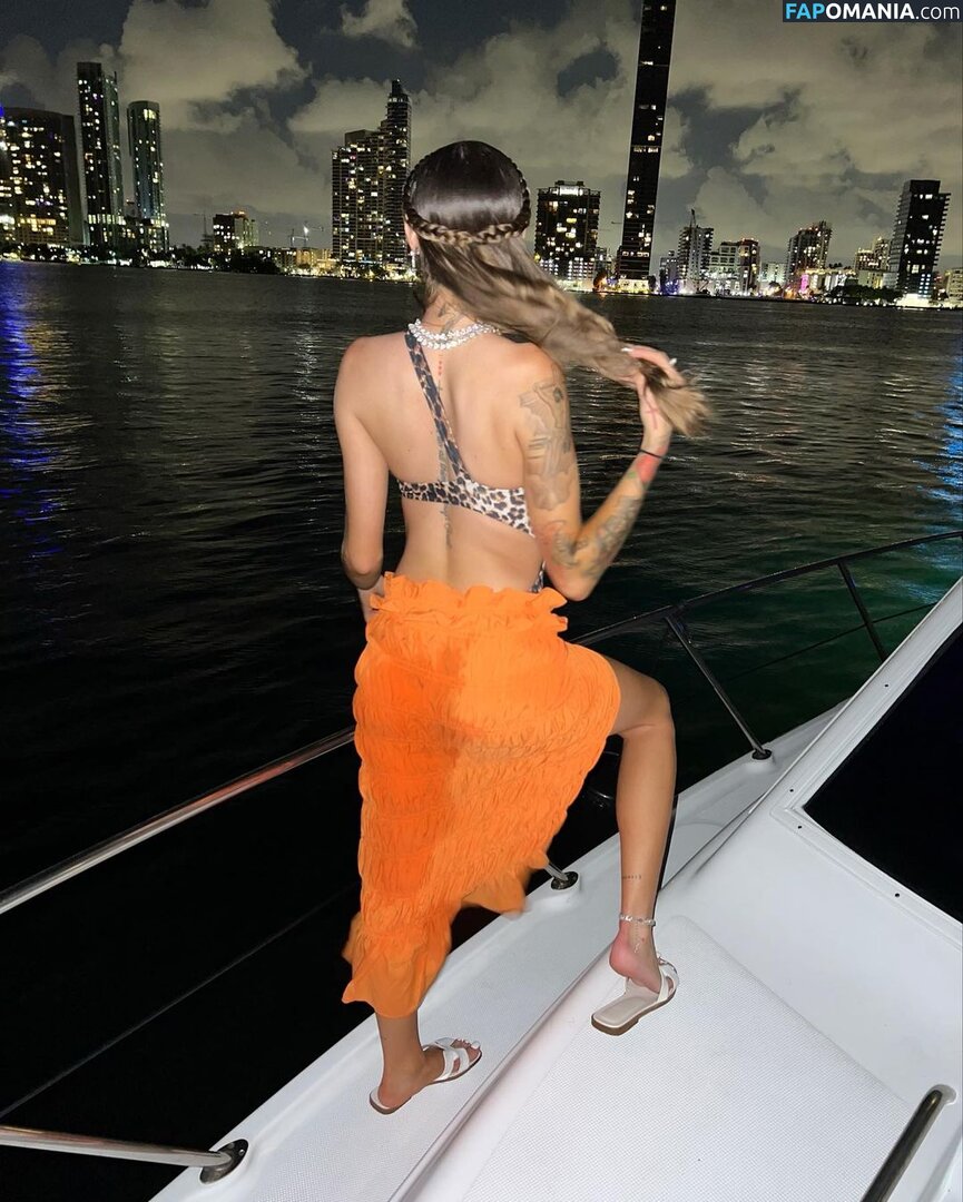 Woah Vicky / imwoahvicky / victoriaroseeee Çıplak OnlyFans  Sızdırılmış Fotoğraf #13