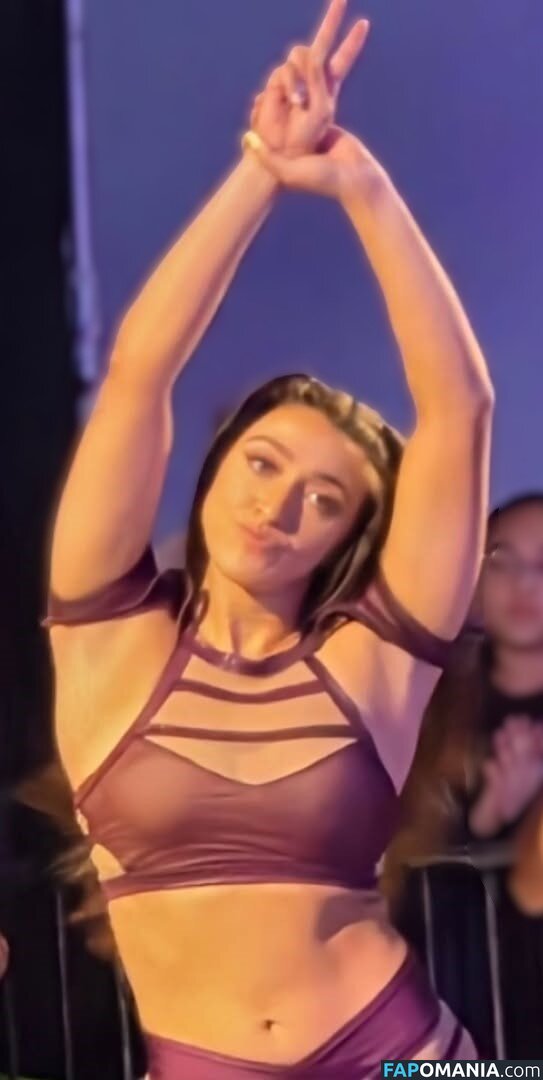 Madi Wrenkowski / Wren Sinclair / wrensinclairwwe Çıplak OnlyFans  Sızdırılmış Fotoğraf #1