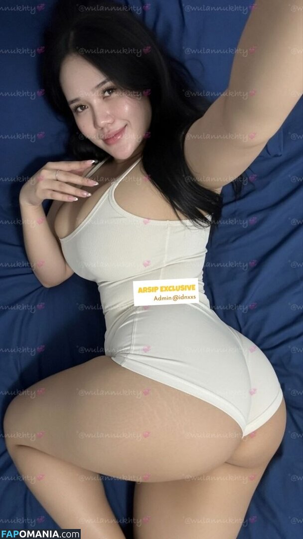fitriwln / https: / wulannukhty / xxbbywlnn Çıplak OnlyFans  Sızdırılmış Fotoğraf #5