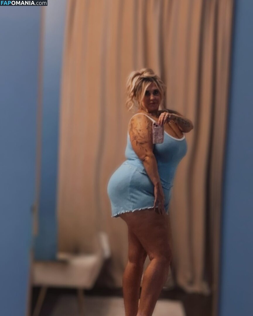 altizer.brittney / https: / queensizebxrbie / wvqueenb / xxlmilfbxrbie Çıplak OnlyFans  Sızdırılmış Fotoğraf #2