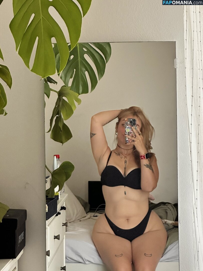 Laura / xbabydramax / xbabydramaxonly Çıplak OnlyFans  Sızdırılmış Fotoğraf #1