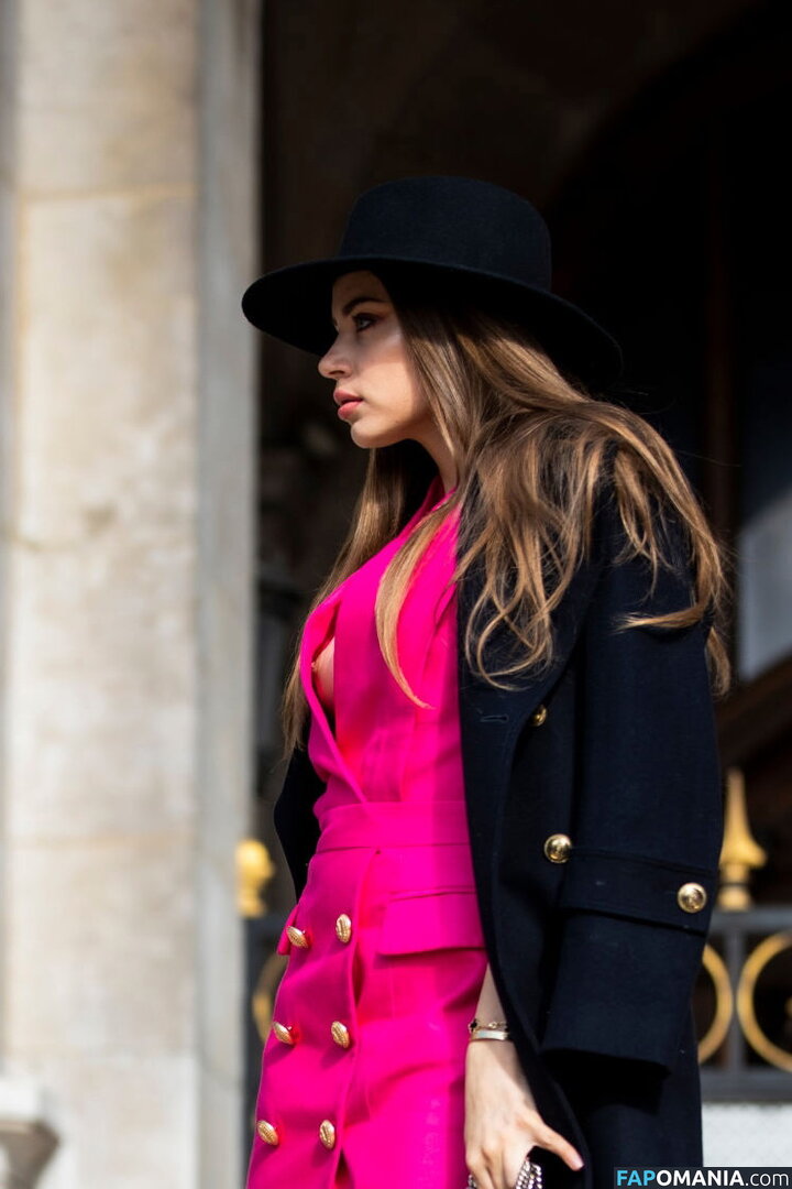 Xenia Tchoumi Çıplak OnlyFans  Sızdırılmış Fotoğraf #16