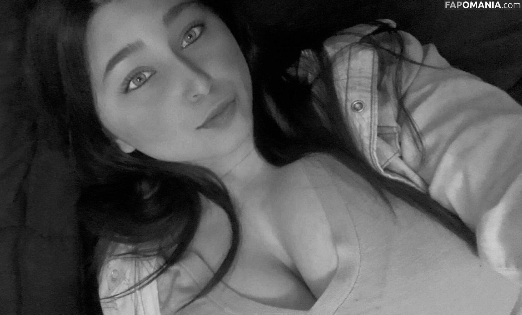 Yagirlsarina24 Çıplak OnlyFans  Sızdırılmış Fotoğraf #6