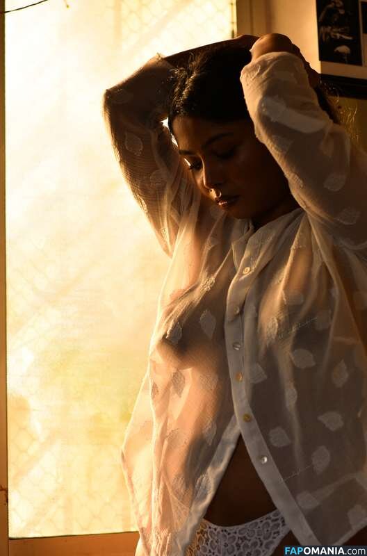 Yajna Seni / yajnaseni25 Çıplak OnlyFans  Sızdırılmış Fotoğraf #27