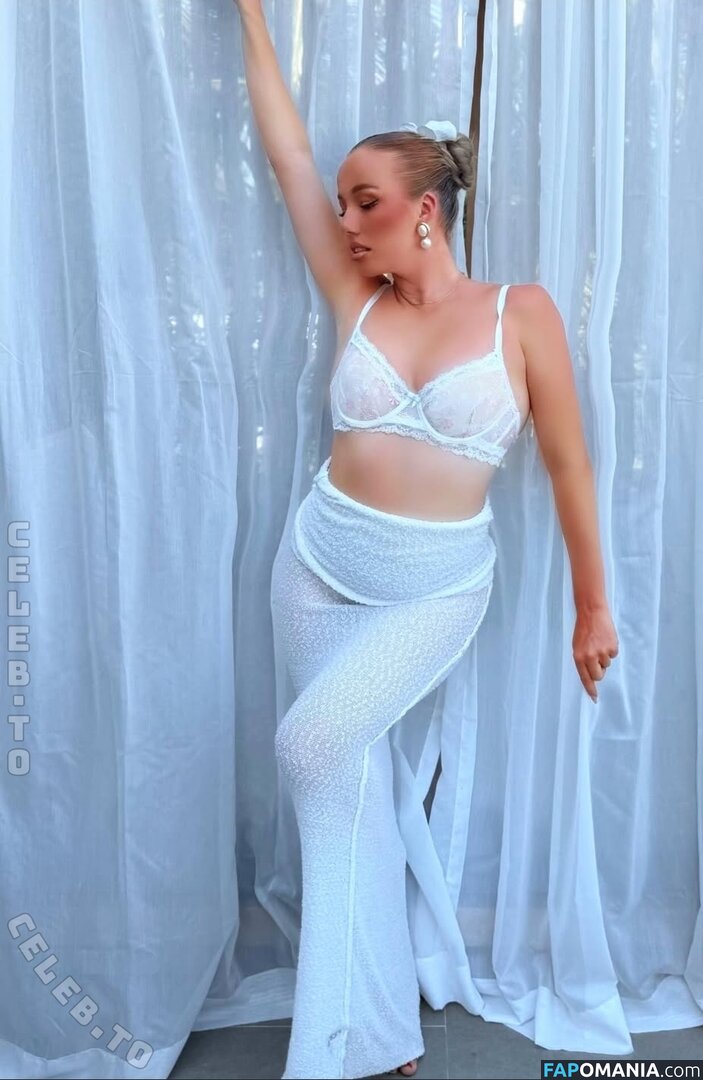 Yana & Tayisiya Morderger / yanusik_97_ Çıplak OnlyFans  Sızdırılmış Fotoğraf #3