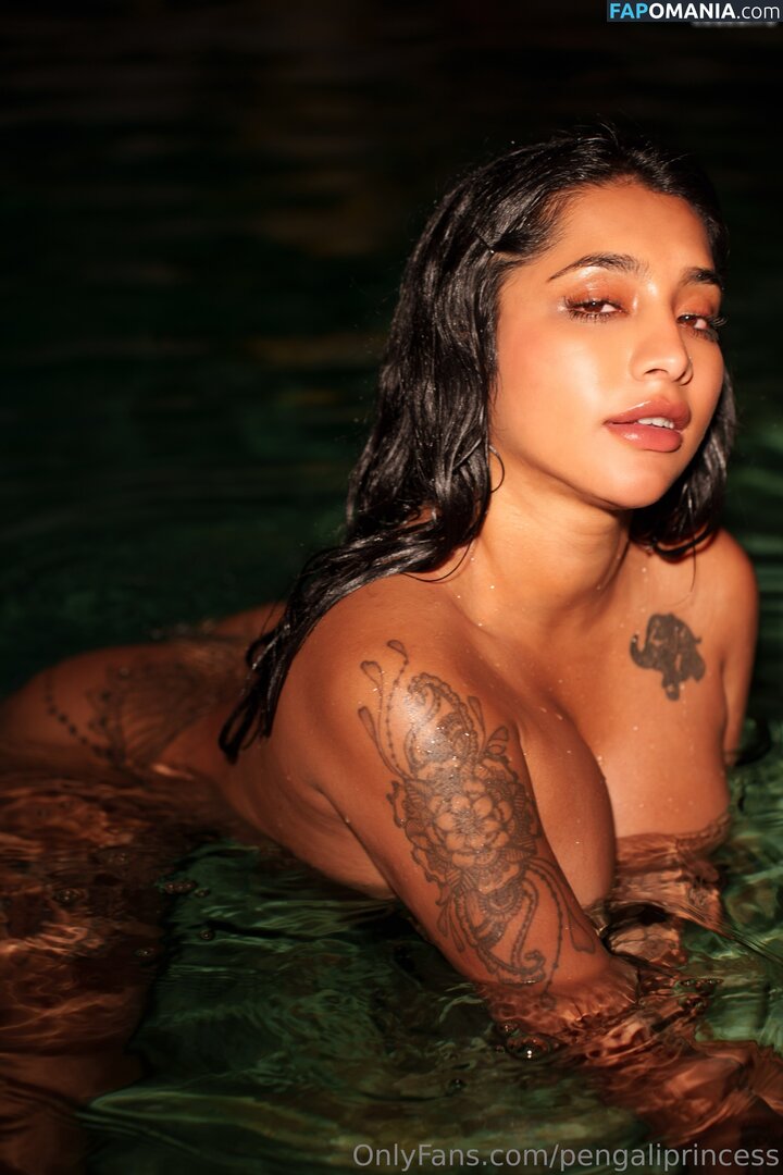 Yasmina Khan Çıplak OnlyFans  Sızdırılmış Fotoğraf #11