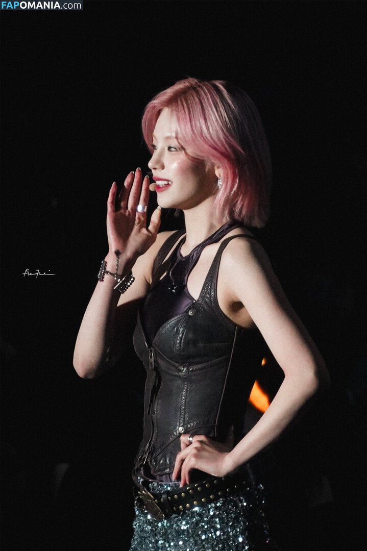 Hwang Ye-ji / ITZY (예지 / Yeji / yezyizhere Çıplak OnlyFans  Sızdırılmış Fotoğraf #29