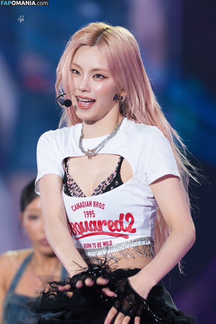Hwang Ye-ji / ITZY (예지 / Yeji / yezyizhere Çıplak OnlyFans  Sızdırılmış Fotoğraf #50