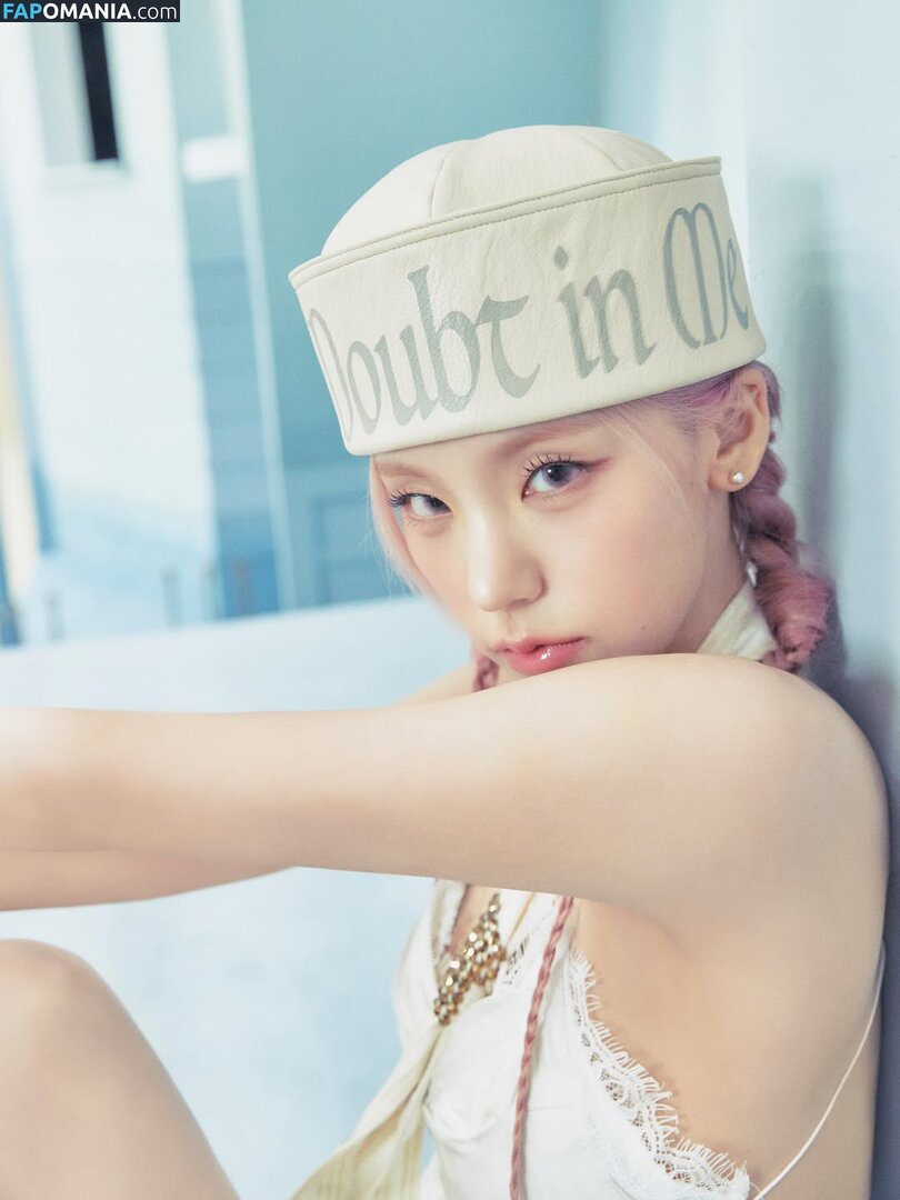 Hwang Ye-ji / ITZY (예지 / Yeji / yezyizhere Çıplak OnlyFans  Sızdırılmış Fotoğraf #59