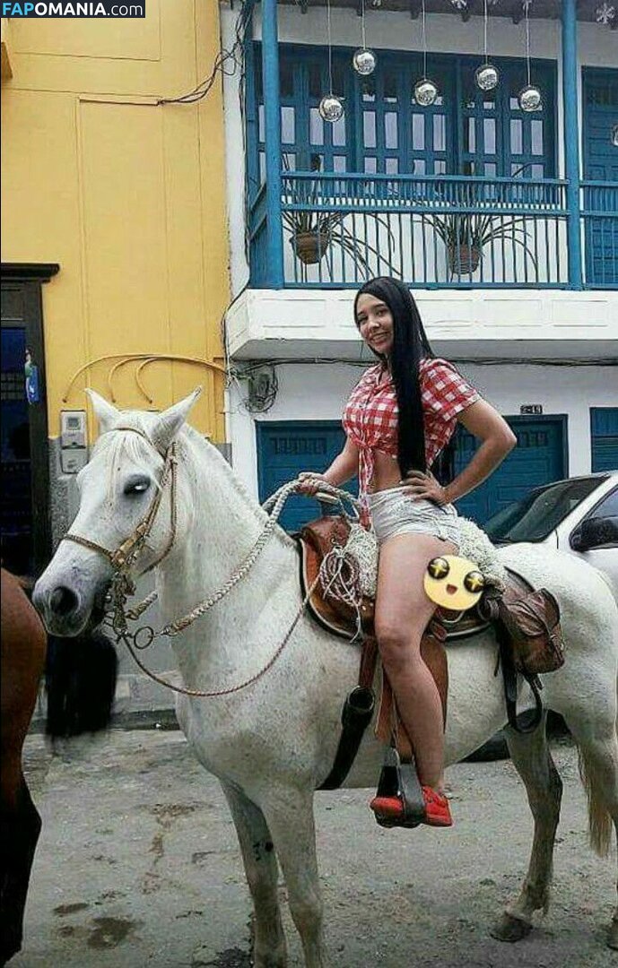 Yeraldin / geralseximorena / yeraldin__g Çıplak OnlyFans  Sızdırılmış Fotoğraf #4