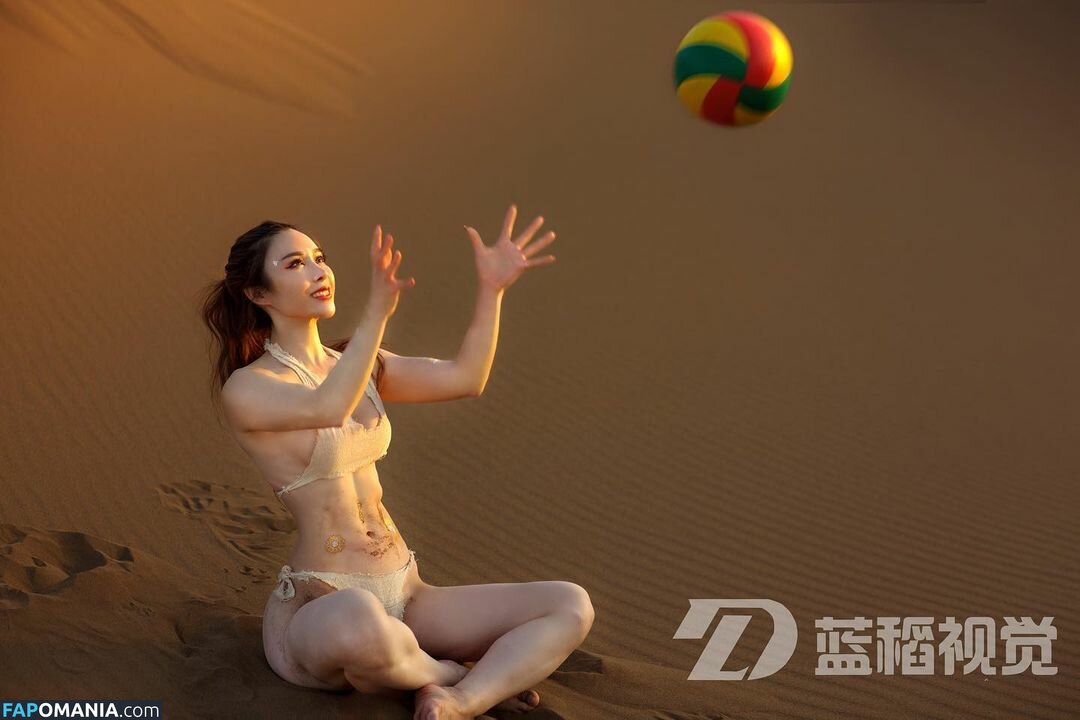 Yuan Herong / yuanherong.1229 Çıplak OnlyFans  Sızdırılmış Fotoğraf #11