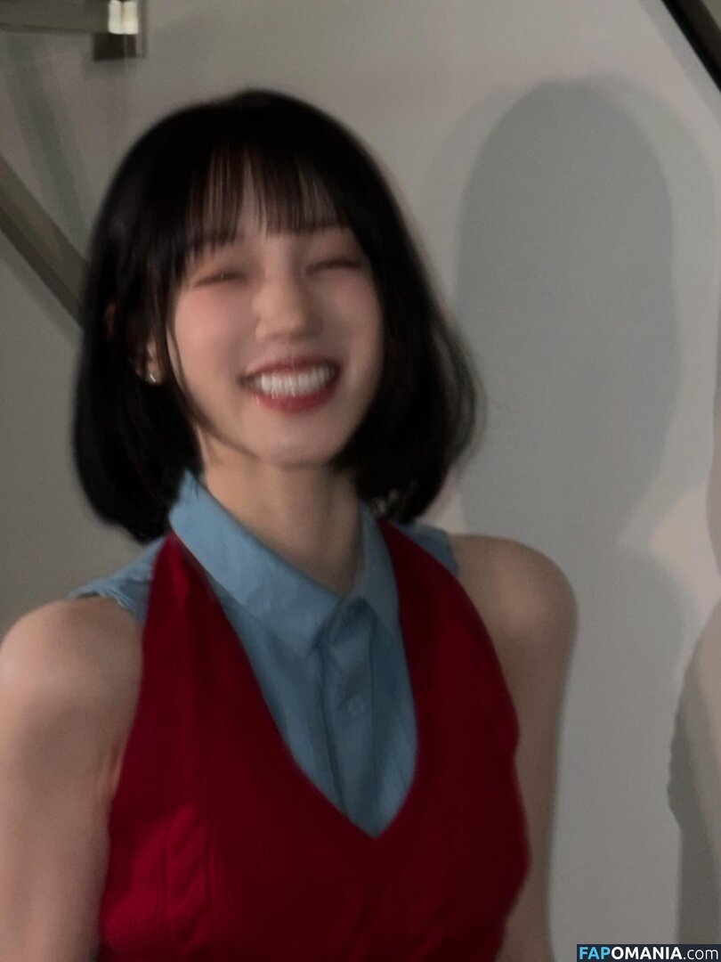 _Yuqi_ / https: / yuqisong.923 / yuqisun Çıplak OnlyFans  Sızdırılmış Fotoğraf #43