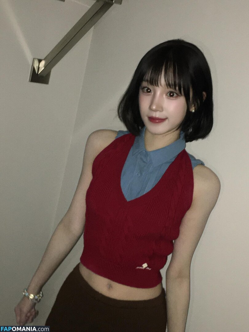 _Yuqi_ / https: / yuqisong.923 / yuqisun Çıplak OnlyFans  Sızdırılmış Fotoğraf #53