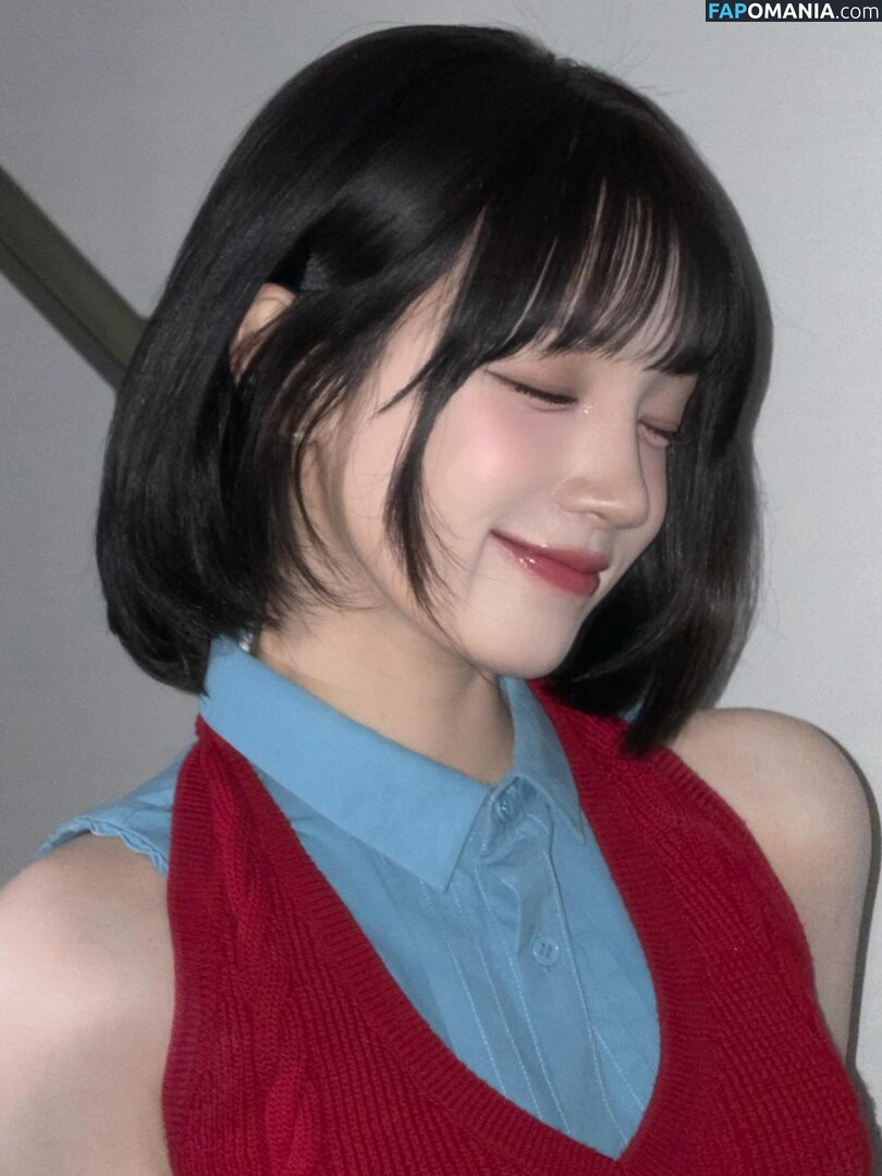 _Yuqi_ / https: / yuqisong.923 / yuqisun Çıplak OnlyFans  Sızdırılmış Fotoğraf #54