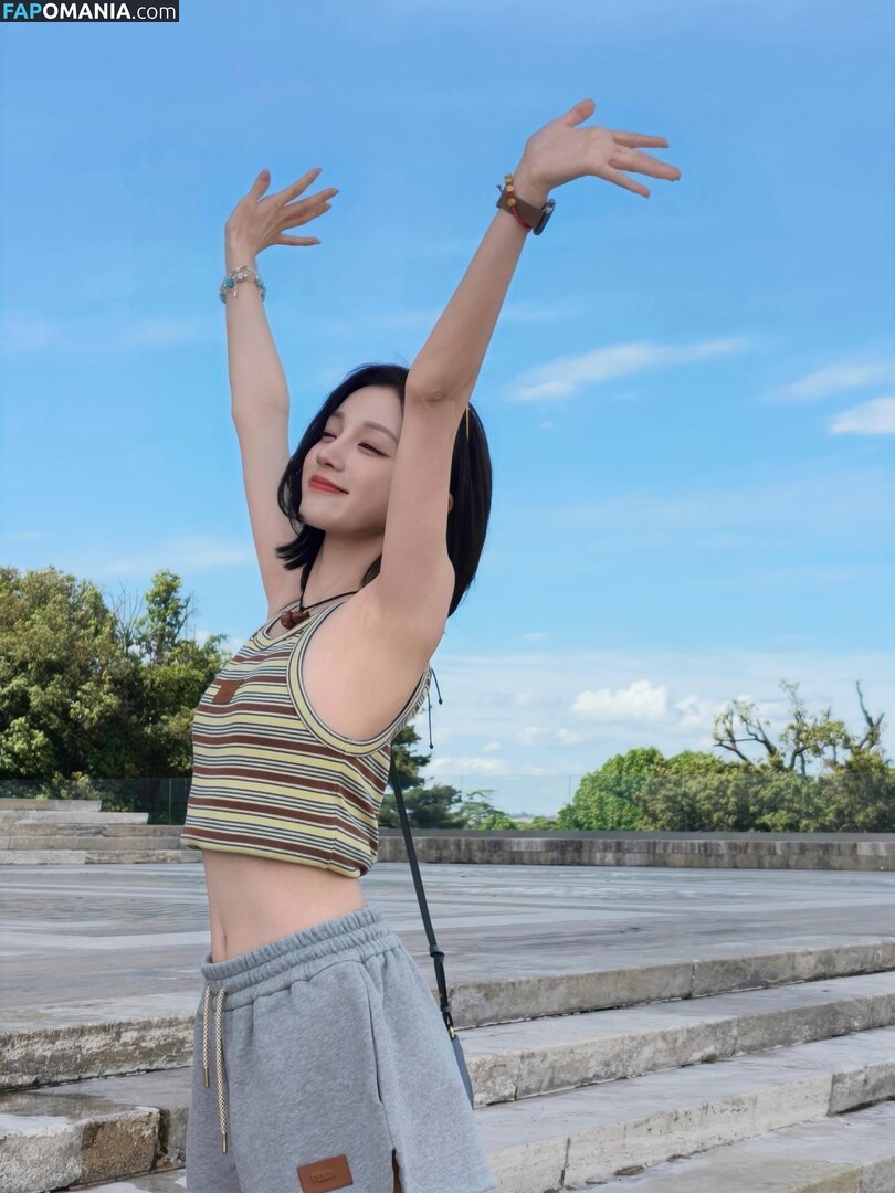 _Yuqi_ / https: / yuqisong.923 / yuqisun Çıplak OnlyFans  Sızdırılmış Fotoğraf #60