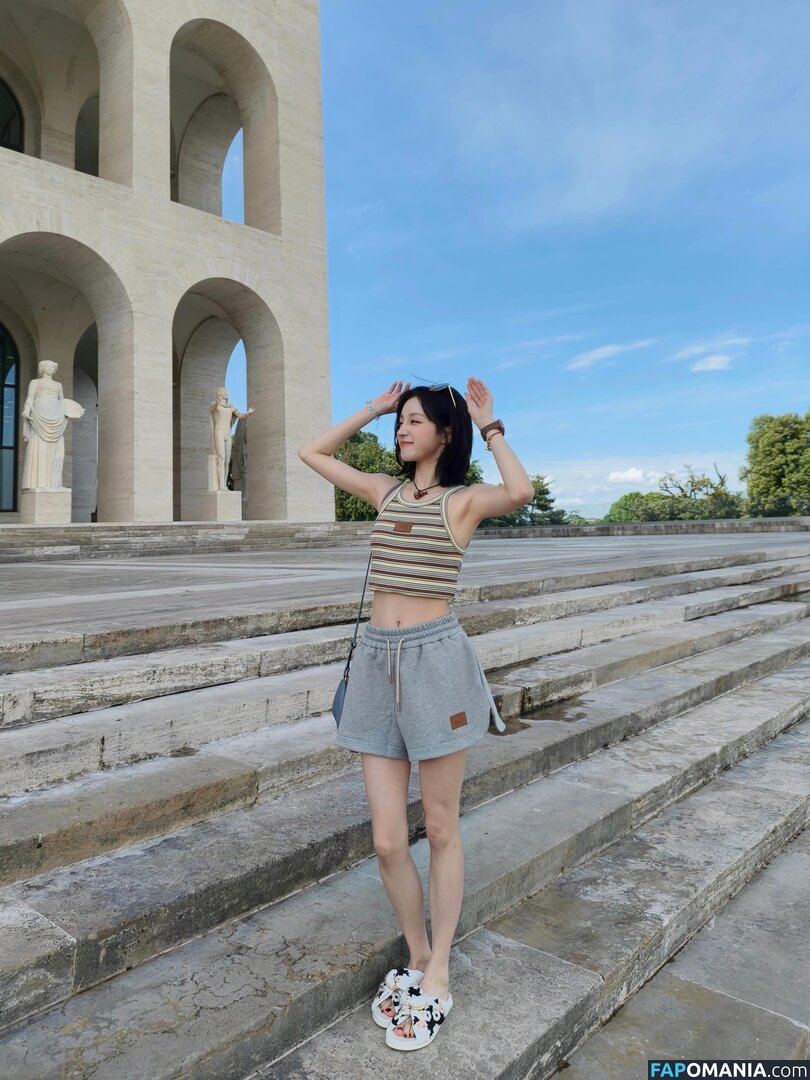 _Yuqi_ / https: / yuqisong.923 / yuqisun Çıplak OnlyFans  Sızdırılmış Fotoğraf #64