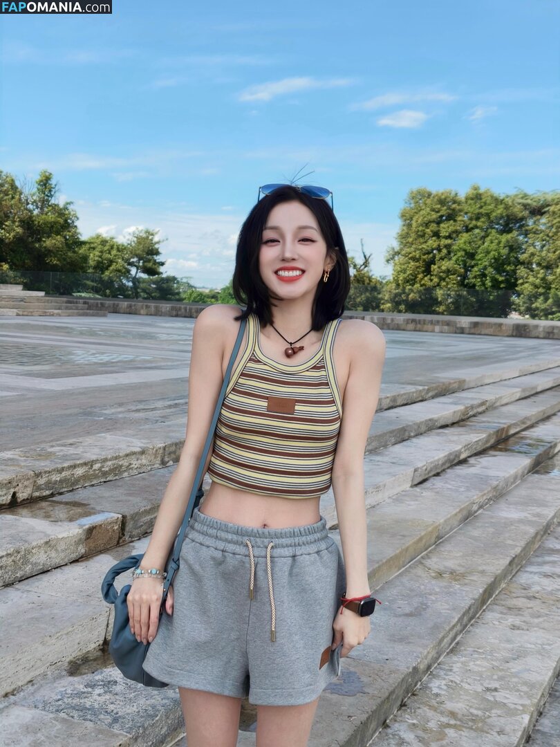 _Yuqi_ / https: / yuqisong.923 / yuqisun Çıplak OnlyFans  Sızdırılmış Fotoğraf #73