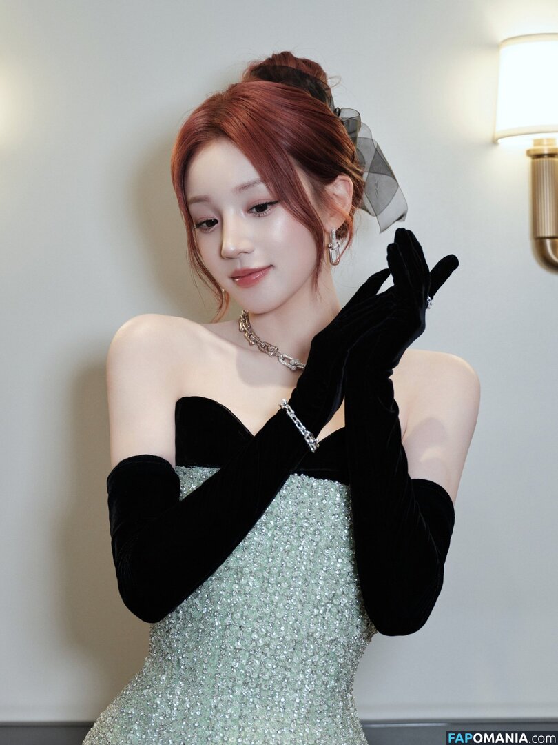 _Yuqi_ / https: / yuqisong.923 / yuqisun Çıplak OnlyFans  Sızdırılmış Fotoğraf #82