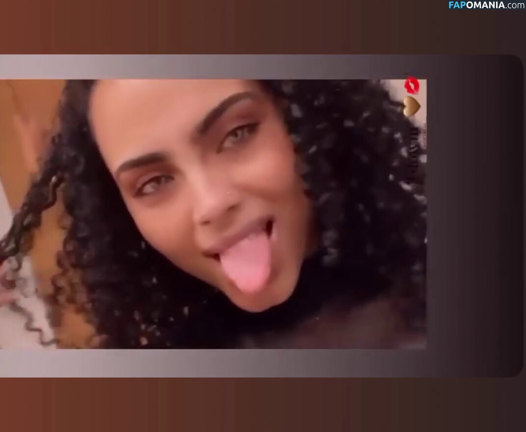 Yusr Murtada Çıplak OnlyFans  Sızdırılmış Fotoğraf #4