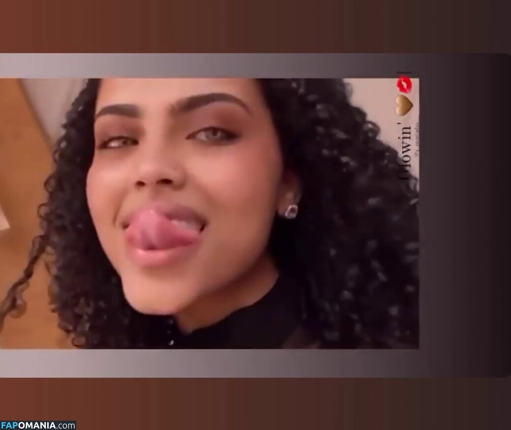 Yusr Murtada Çıplak OnlyFans  Sızdırılmış Fotoğraf #5