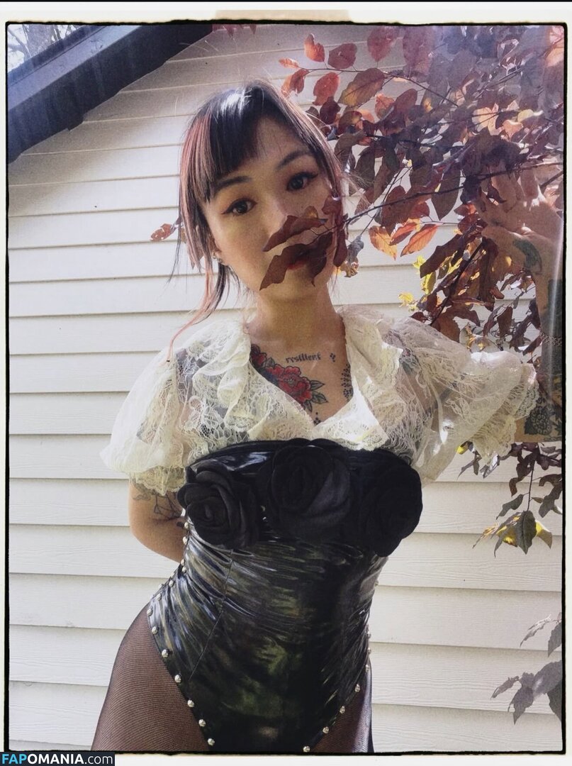 Yvette Young / yvetteyoung Çıplak OnlyFans  Sızdırılmış Fotoğraf #7