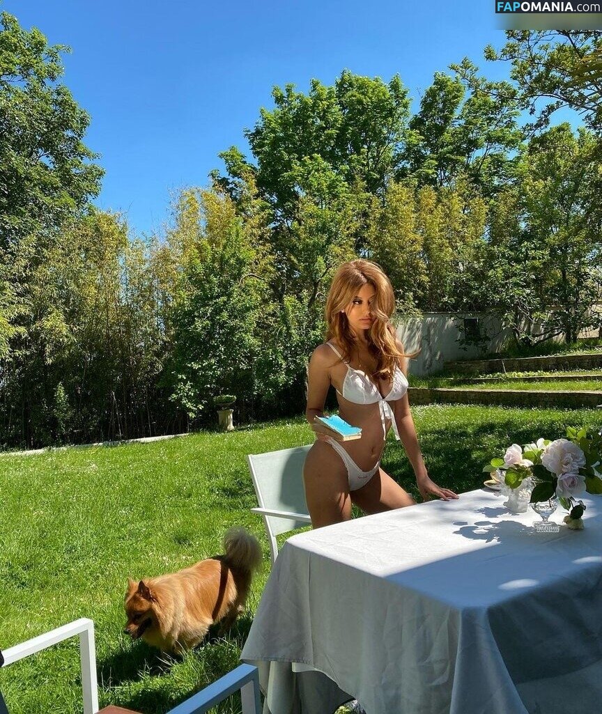 Zahia Dehar / zahiaofficiel Çıplak OnlyFans  Sızdırılmış Fotoğraf #299