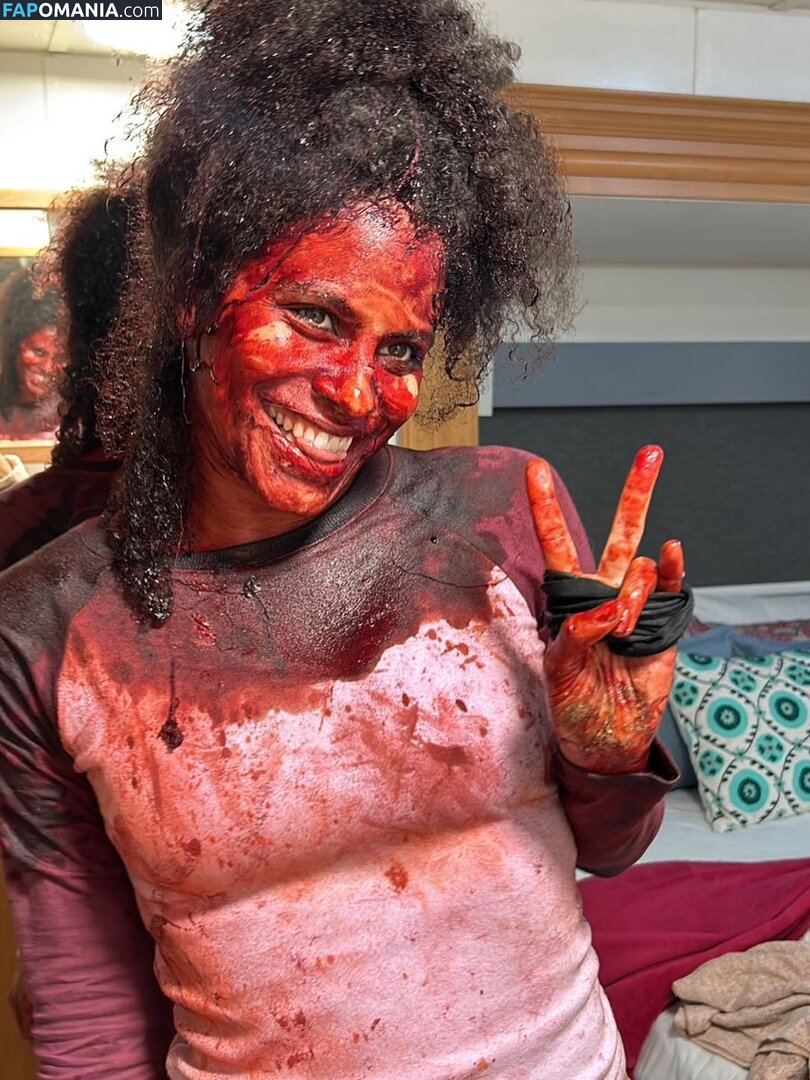 Zazie Beetz / zaziebeetz Çıplak OnlyFans  Sızdırılmış Fotoğraf #8