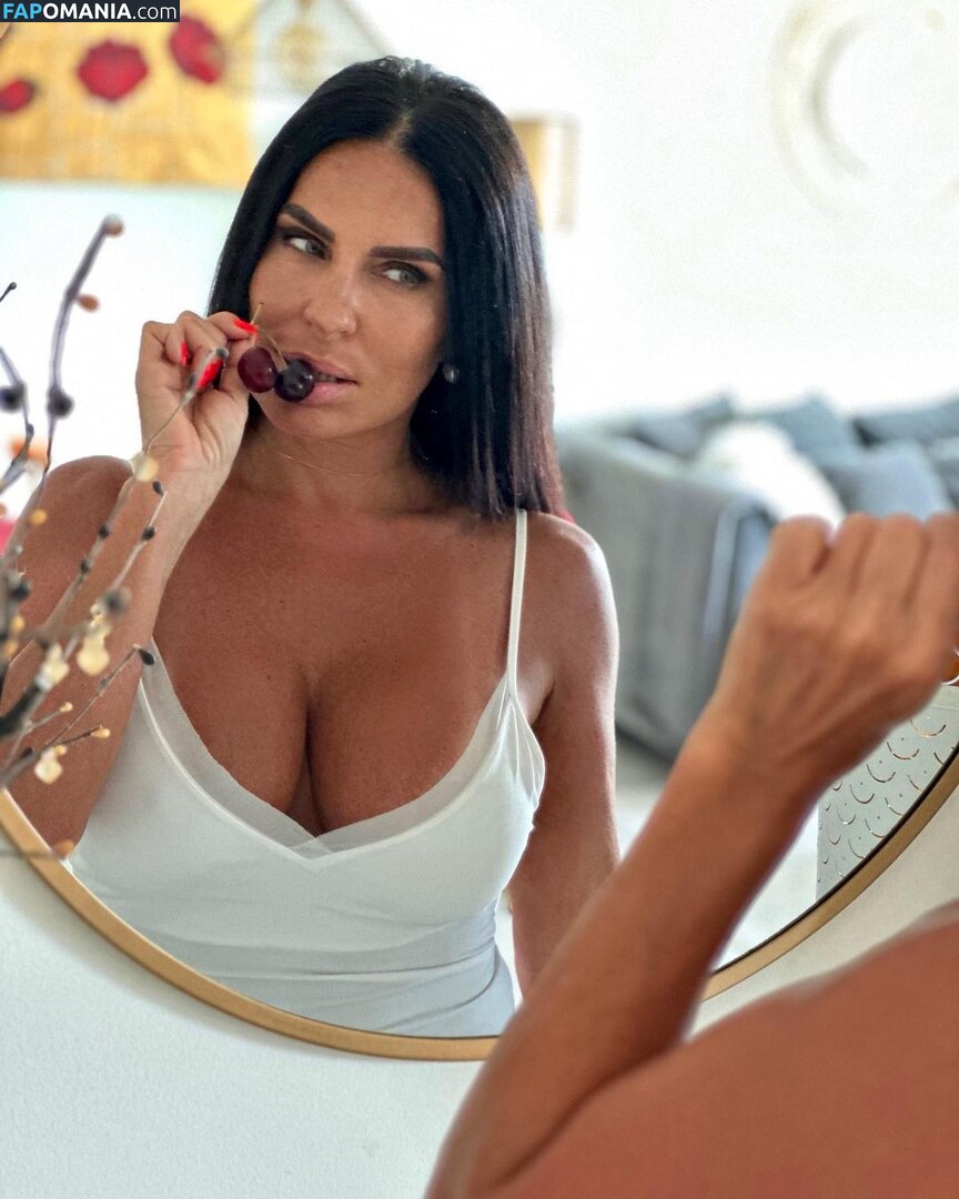 Zdlena Vitaly's Mom Çıplak OnlyFans  Sızdırılmış Fotoğraf #3