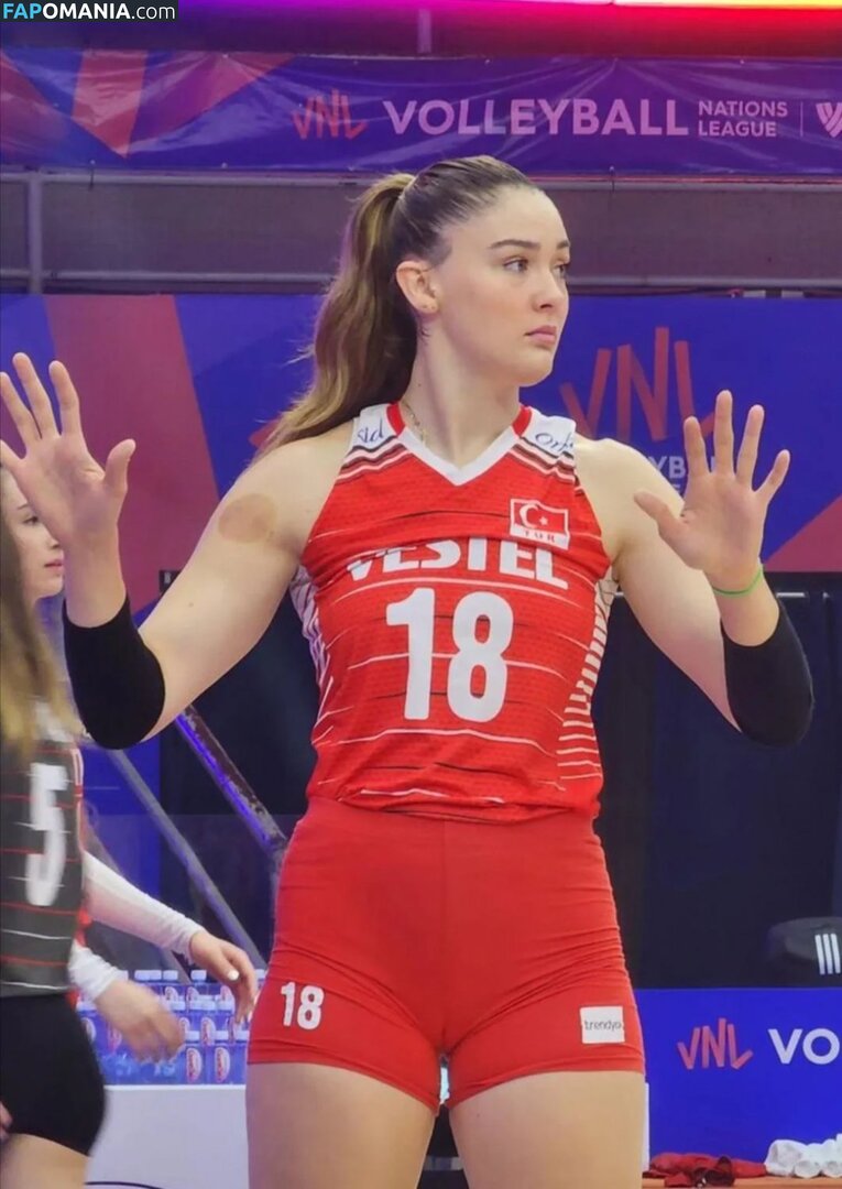 Zehra Gunes Çıplak OnlyFans  Sızdırılmış Fotoğraf #13
