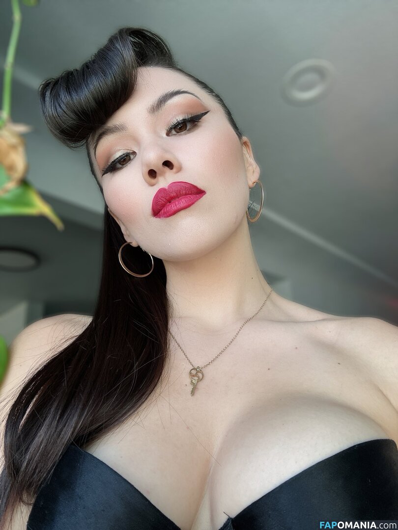 Serafina / Zeljia / sweetserafina / zeljiaa Çıplak OnlyFans  Sızdırılmış Fotoğraf #8